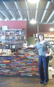 pic of Janette in book store